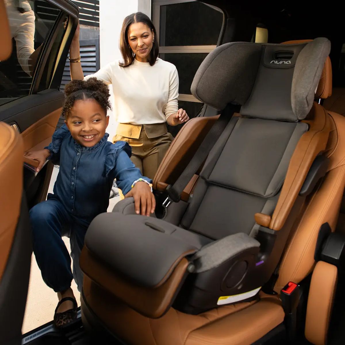 Nuna Lumn Harness Booster Car Seat - Caviar - Slim, Practical, and Easy to Maintain